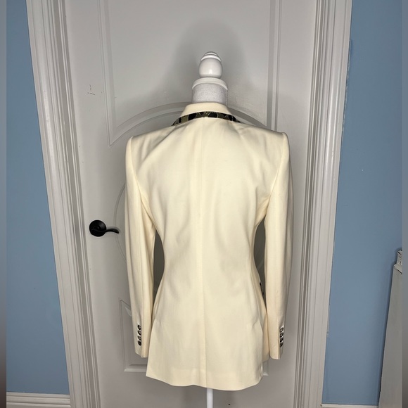 🦋SOLD🦋Dolce and Gabbana Virgin Wool Peacoat - Picture 6 of 13